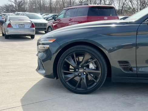 Used 2023 Genesis G70 3.3T w/ Sport Prestige Package image 8