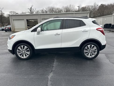 Used 2019 Buick Encore Preferred image 9