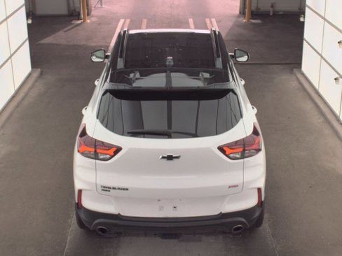 Used 2023 Chevrolet TrailBlazer RS image 4