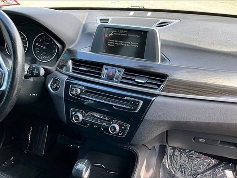 Used 2017 BMW X1 xDrive28i AWD/4WD image 34