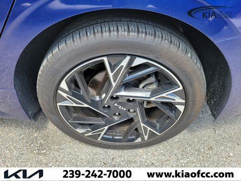 Used 2025 Kia K5 GT-Line w/ GT-Line Premium Package FWD image 6