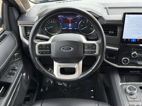 Used 2024 Ford Expedition XLT AWD/4WD image 13