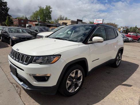 Used 2020 Jeep Compass Limited image 1