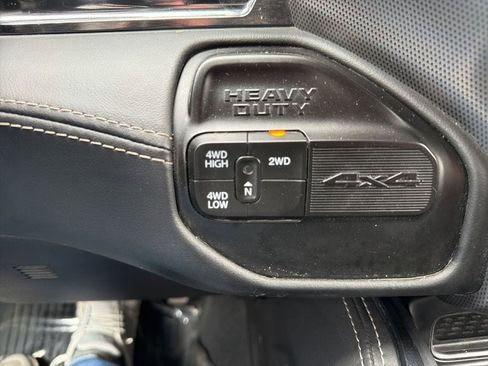Used 2022 RAM 2500 Limited AWD/4WD image 21