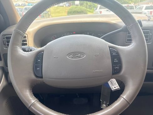 Used 2002 Ford F250 XL AWD/4WD image 15