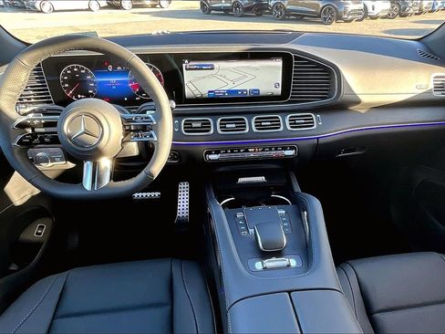 New 2025 Mercedes-Benz GLS 450 4MATIC image 5