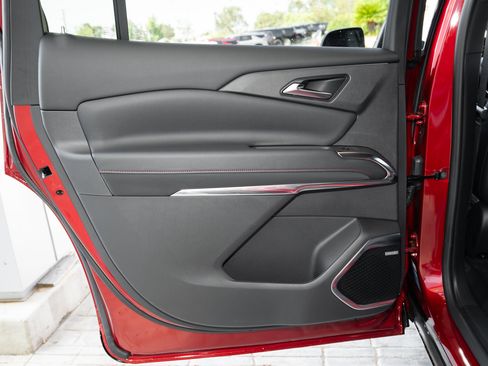 New 2026 Chevrolet Traverse RS image 35