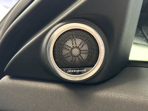 Used 2025 Land Rover Range Rover Evoque S image 20