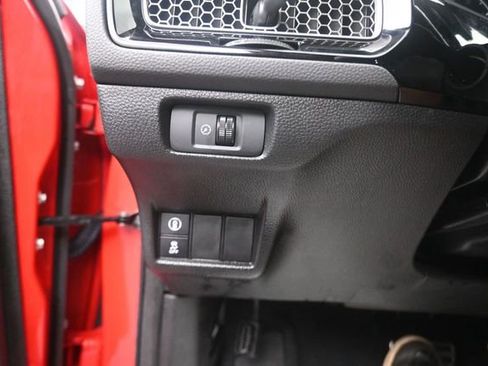 Used 2023 Honda Civic Sport image 12