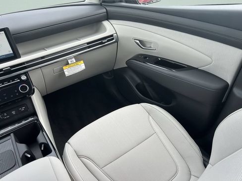 New 2026 Hyundai Tucson Limited AWD/4WD image 19