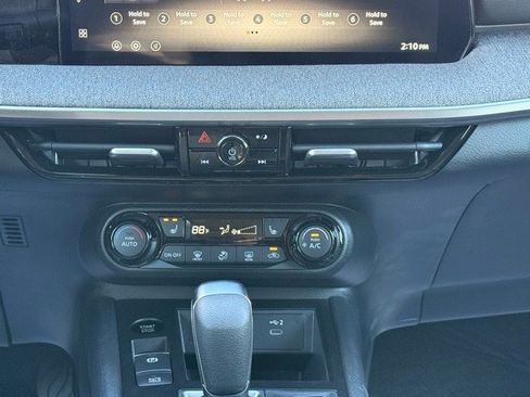 New 2026 Nissan Kicks SV w/ SV Premium Package image 25