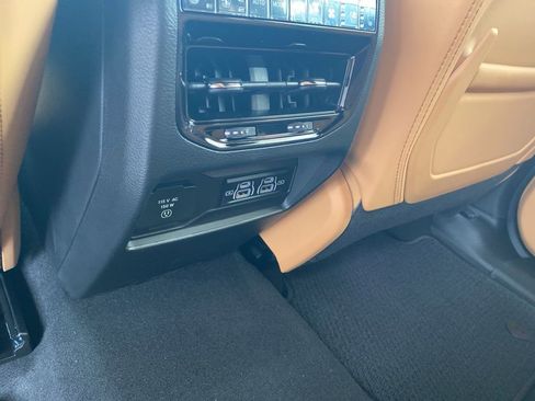 New 2025 Jeep Grand Cherokee Summit image 37