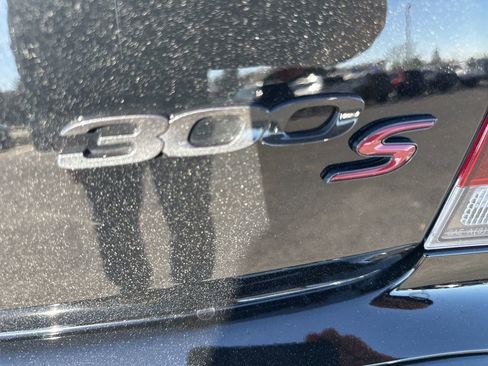 Used 2023 Chrysler 300 S w/ Comfort Group image 7