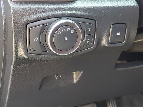 Used 2019 Ford Ranger XLT w/ Equipment Group 301A Mid image 13