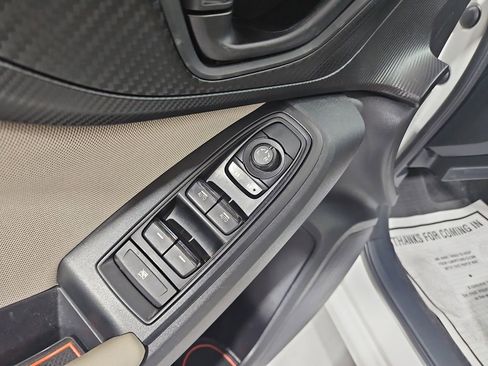 Used 2019 Subaru Impreza 2.0i image 12