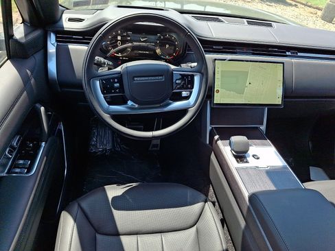 New 2026 Land Rover Range Rover SE AWD/4WD image 9