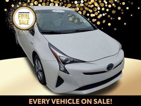 Certified 2018 Toyota Prius Two image 4