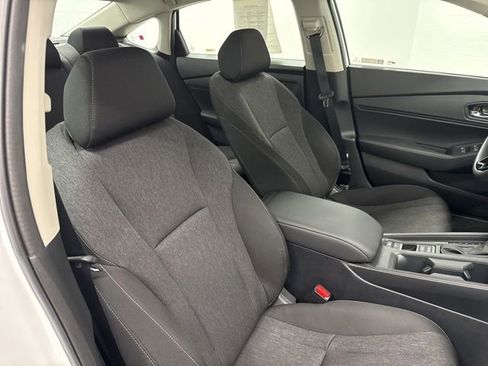 Certified 2023 Honda Accord EX image 18