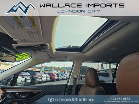 Used 2025 Subaru Outback Touring XT image 11