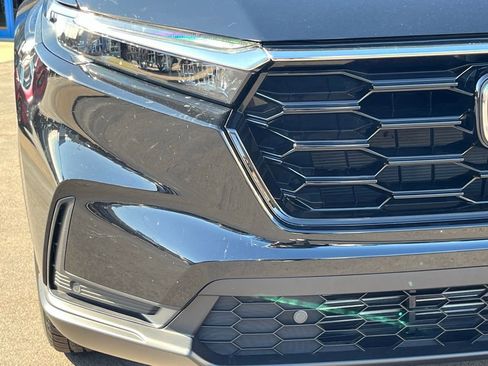 Used 2025 Honda CR-V EX-L image 2