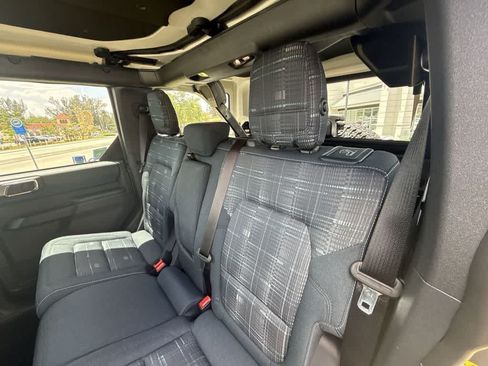 Used 2025 Ford Bronco Heritage Edition AWD/4WD image 22