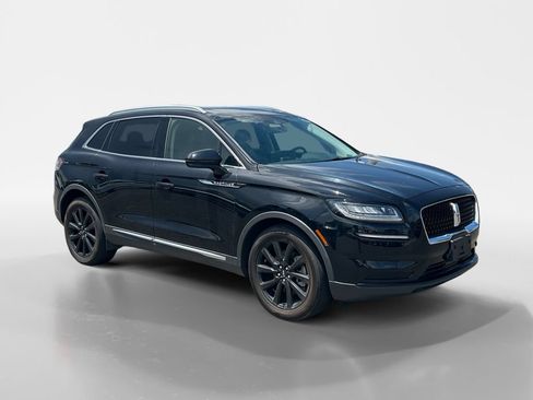 Used 2021 Lincoln Nautilus Reserve w/ Monochromatic Package AWD/4WD image 8
