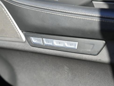 Used 2016 BMW 750i xDrive image 42