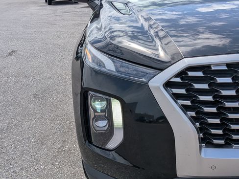 Used 2022 Hyundai Palisade SEL w/ 8P Bench Seat Package FWD image 9