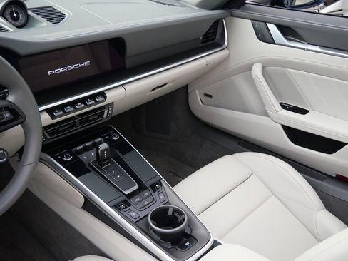 Used 2022 Porsche 911 Turbo S image 14