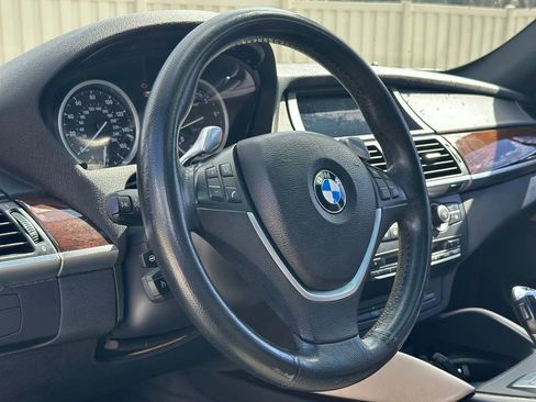 Used 2011 BMW X6 xDrive35i image 16