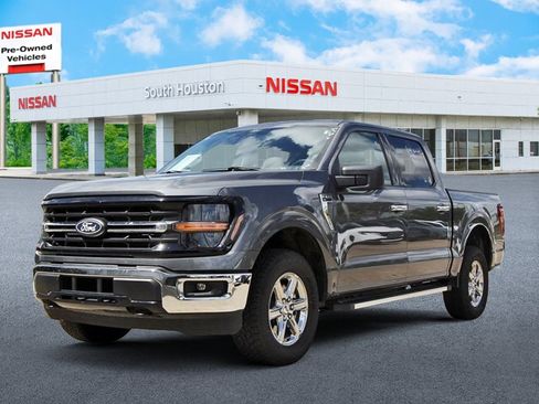 Used 2025 Ford F150 XLT w/ Equipment Group 301A Standard image 2