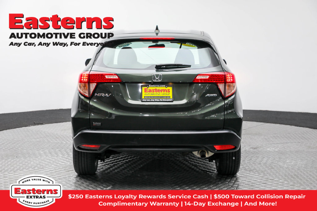 Used 2018 Honda HR-V LX image 7