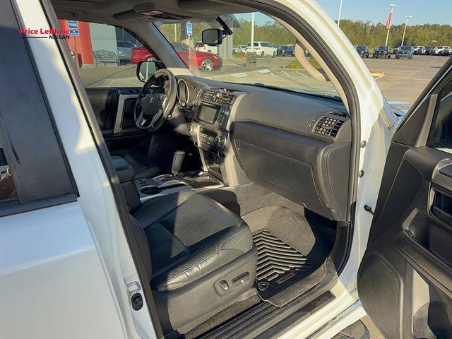 Used 2013 Toyota 4Runner Limited RWD image 8