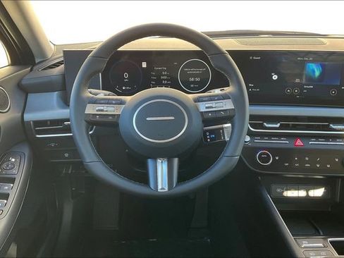New 2025 Hyundai Sonata SEL image 13