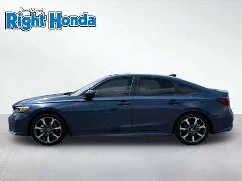 Used 2026 Honda Civic Sport Touring image 3