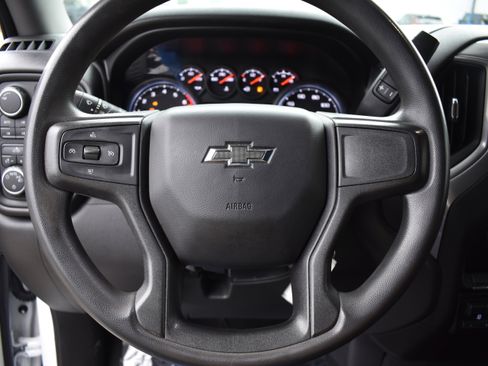 Used 2021 Chevrolet Silverado 1500 Custom Trail Boss w/ LPO, Dark Essentials Package image 13