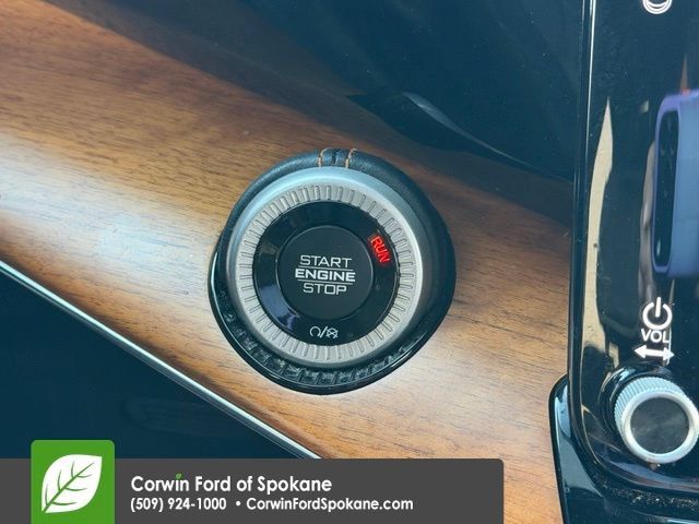 Used 2022 Jeep Grand Wagoneer Series III w/ Flexible Seating Group AWD/4WD image 34