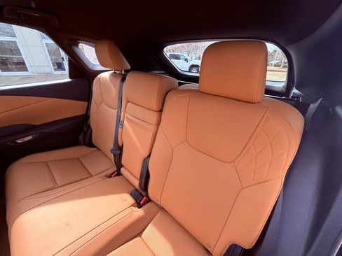 Certified 2024 Lexus RX 350 Premium w/ Accessory Package (Z1) image 14