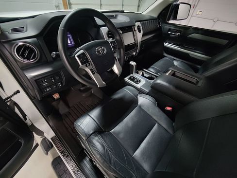 Used 2019 Toyota Tundra Platinum AWD/4WD image 36