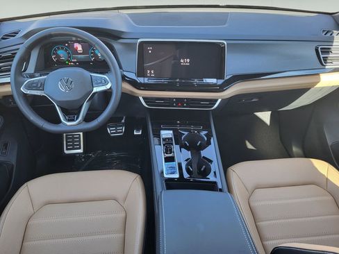 New 2026 Volkswagen Atlas Cross Sport SEL R-Line AWD/4WD image 19