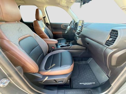 Used 2024 Ford Bronco Sport Outer Banks image 17