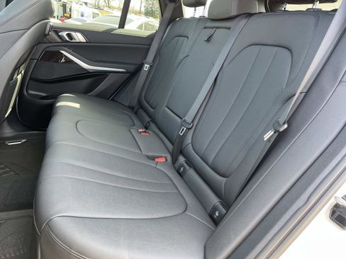 Used 2021 BMW X5 xDrive40i w/ Convenience Package image 18