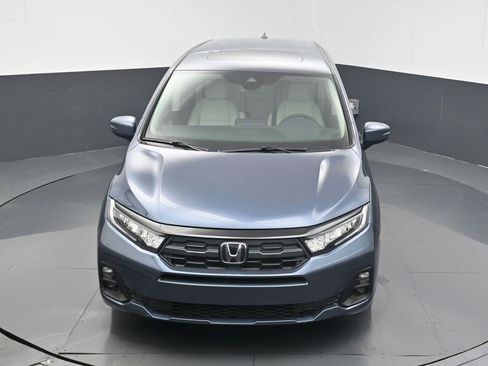 Certified 2025 Honda Odyssey EX-L image 6
