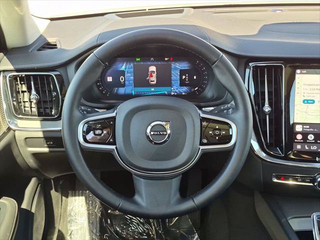 Certified 2025 Volvo V60 B5 Cross Country Ultra AWD/4WD image 13