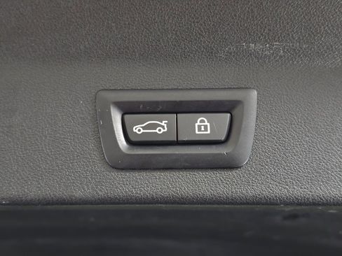 Used 2022 BMW X3 xDrive30i w/ Premium Package 2 image 10