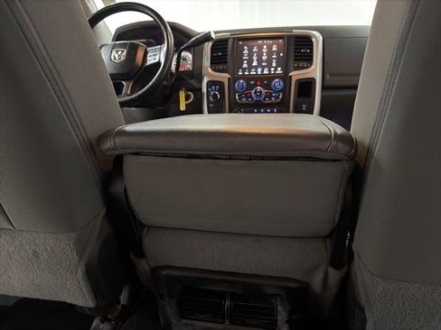 Used 2017 RAM 2500 Big Horn image 24