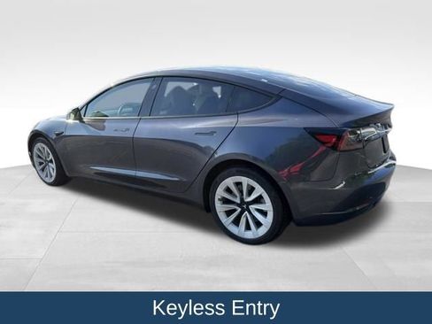 Used 2023 Tesla Model 3 Standard Range RWD image 9
