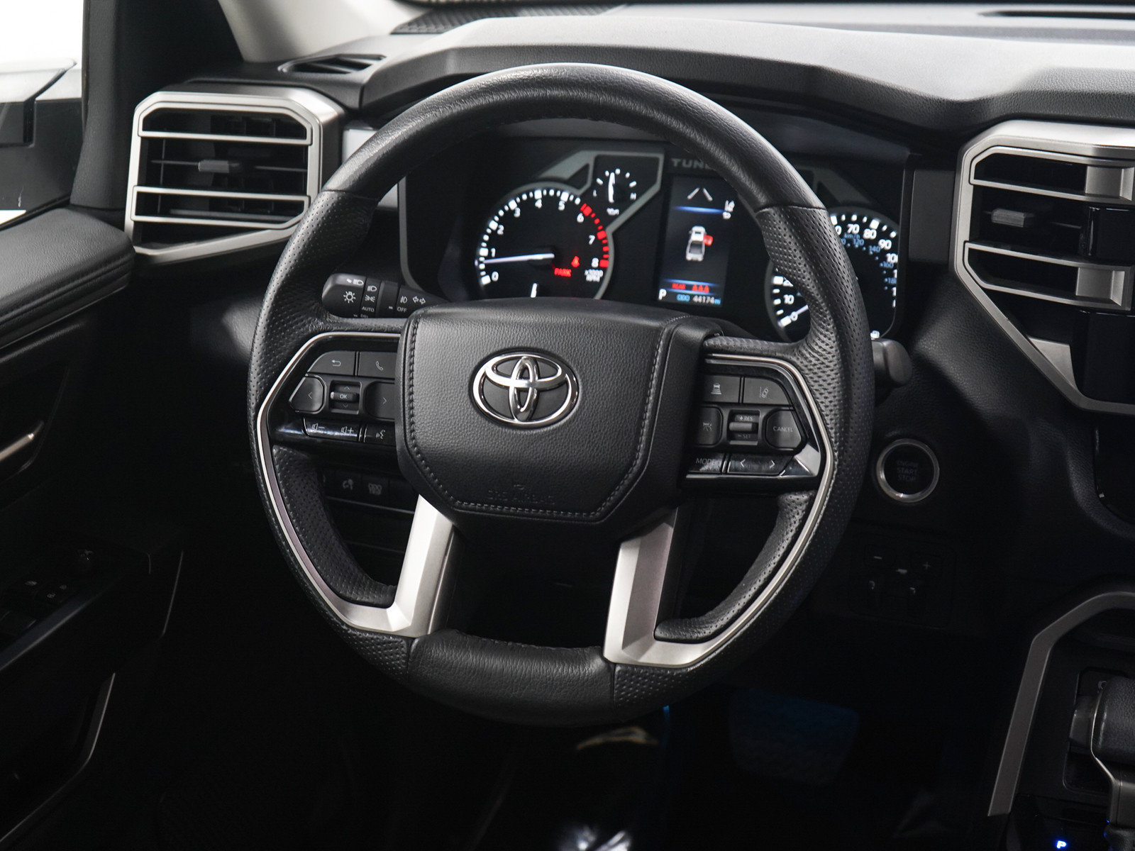 Used 2024 Toyota Tundra SR5 w/ SR5 Premium Package AWD/4WD image 16