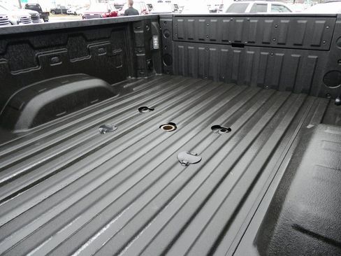 Certified 2025 GMC Sierra 2500 SLT w/ SLT Premium Package AWD/4WD image 8