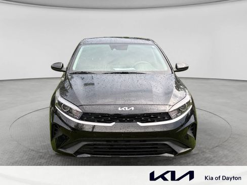 Used 2023 Kia Forte LXS FWD image 2